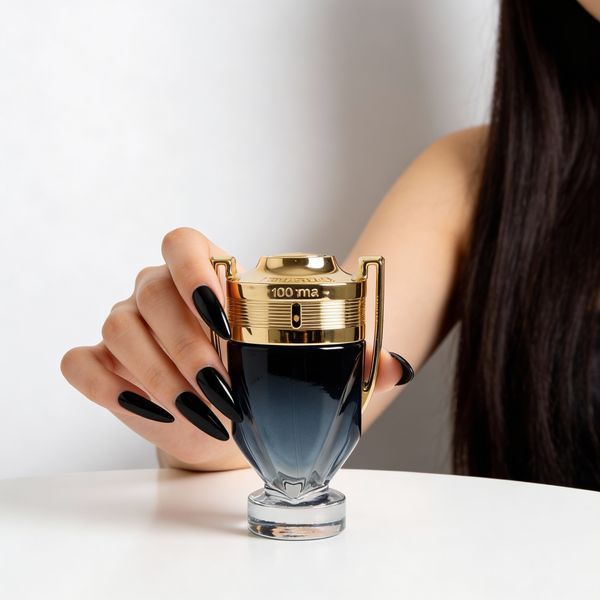 (Лицензия) Парфюмированная вода Paco Rabanne Invictus для мужчин ,100 мл 1193 фото